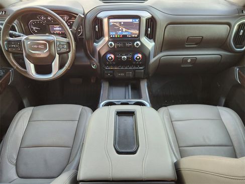 Used 2020 GMC Sierra 1500 SLT image 24