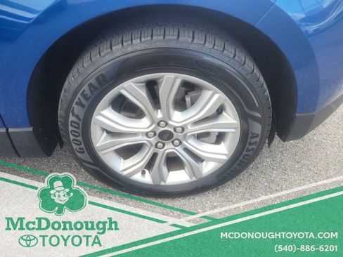 Used 2023 Ford Edge Titanium image 33