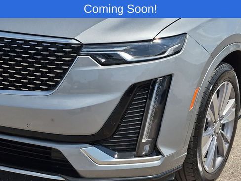 Used 2024 Cadillac XT6 Premium Luxury AWD/4WD image 10