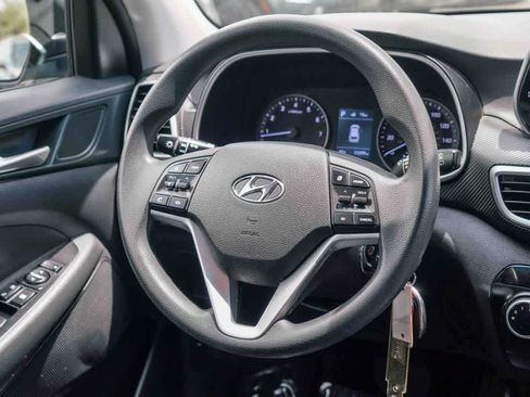 Used 2020 Hyundai Tucson SE FWD image 14