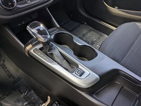 Used 2025 Buick Envista Preferred w/ Advanced Safety Package image 12