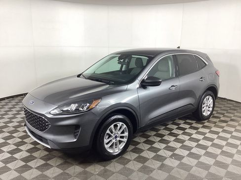 Used 2022 Ford Escape SE w/ Convenience Package image 5