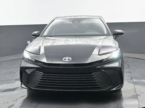 New 2026 Toyota Camry LE FWD image 19