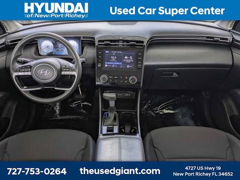Used 2024 Hyundai Tucson SE FWD image 15