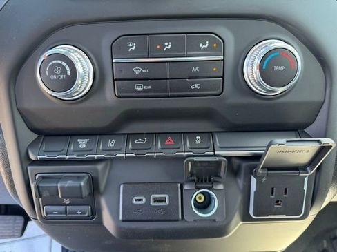 New 2025 GMC Sierra 3500 Pro w/ Convenience Package AWD/4WD image 25