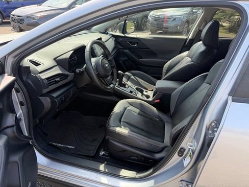 Used 2024 Subaru Crosstrek 2.5i Limited AWD/4WD image 8
