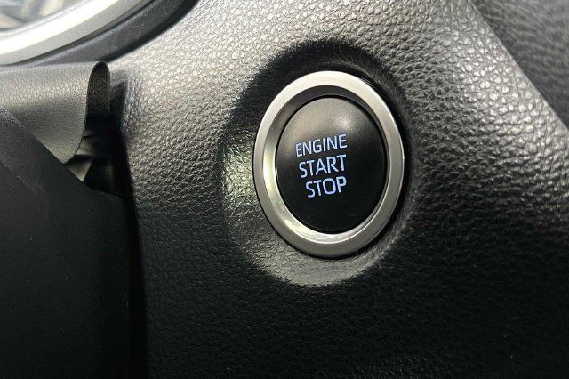Used 2021 Toyota Corolla XSE FWD image 32