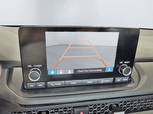 Used 2023 Honda Accord EX image 18