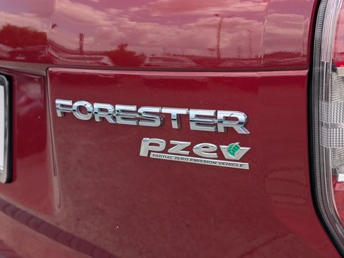 Used 2016 Subaru Forester 2.5i Limited AWD/4WD image 27