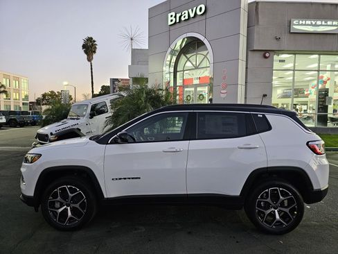 New 2026 Jeep Compass Limited image 4