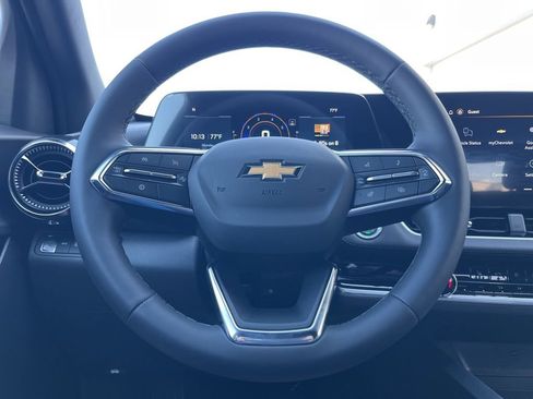 New 2026 Chevrolet Equinox LT w/ Convenience Package II image 11