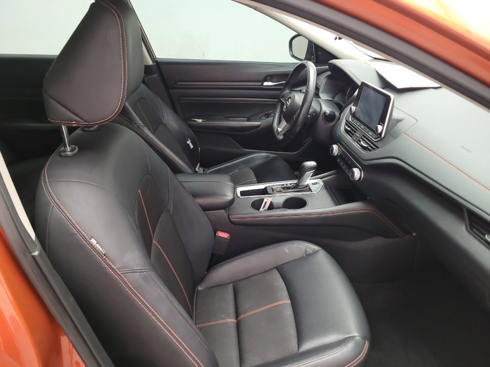Used 2020 Nissan Altima 2.5 SR FWD image 21