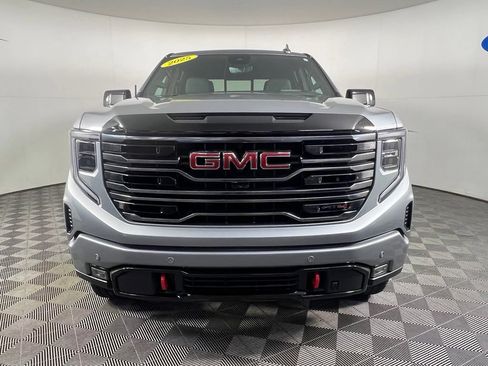 Certified 2025 GMC Sierra 1500 AT4 w/ AT4 Premium Package AWD/4WD image 9