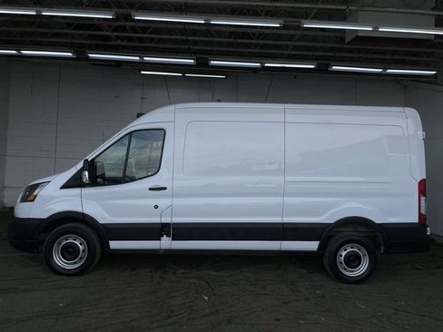 Used 2021 Ford Transit 250 Medium Roof image 2