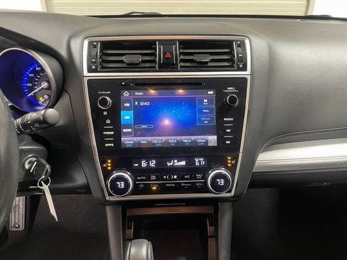 Used 2019 Subaru Outback 2.5i Premium image 19