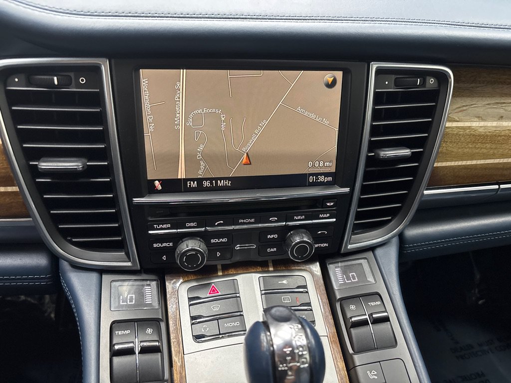 Used 2012 Porsche Panamera image 26