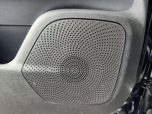 New 2026 Lincoln Corsair Premiere image 21