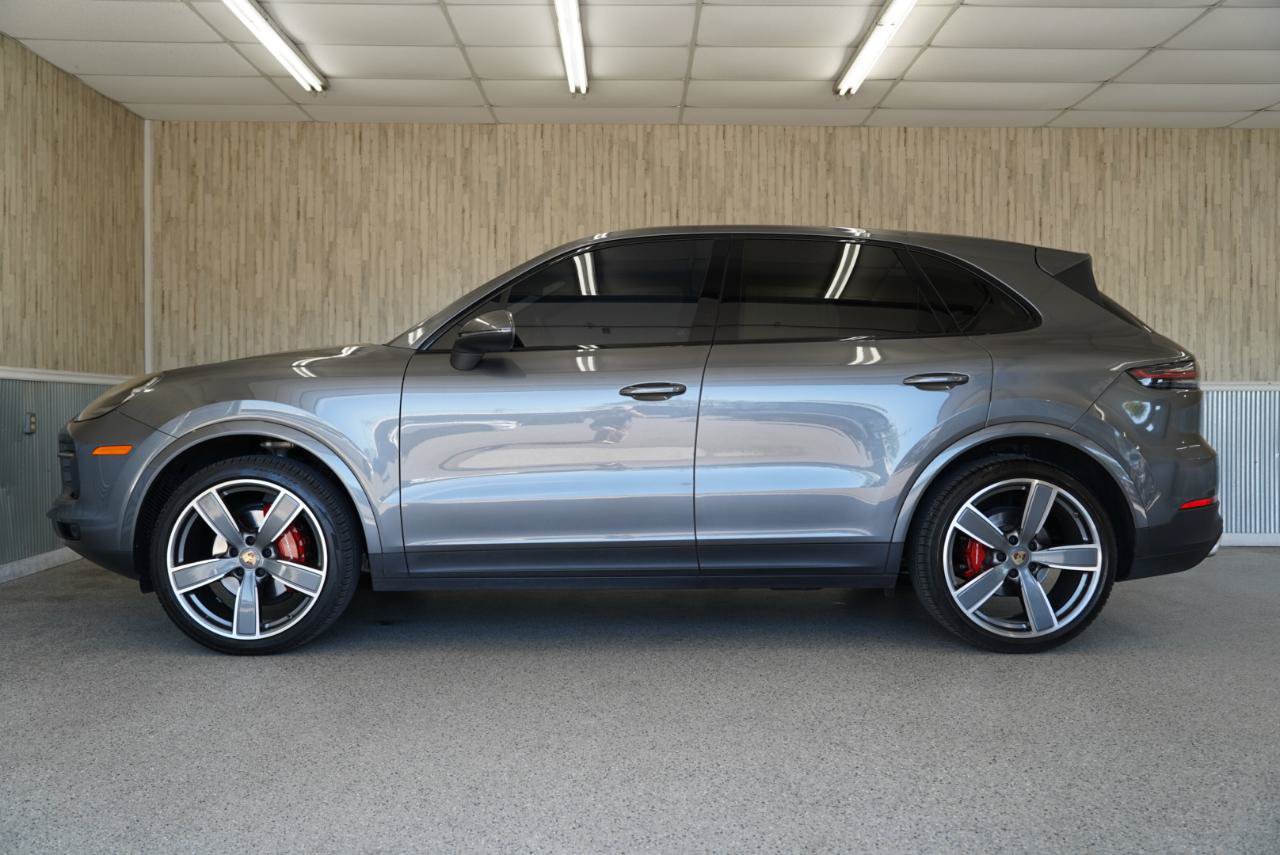 Used 2019 Porsche Cayenne AWD/4WD image 5