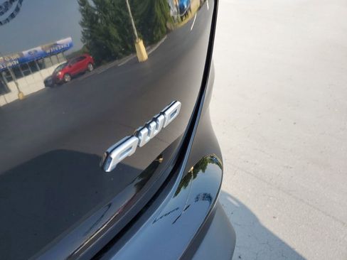 Certified 2022 Ford Edge SEL w/ Convenience Package image 28