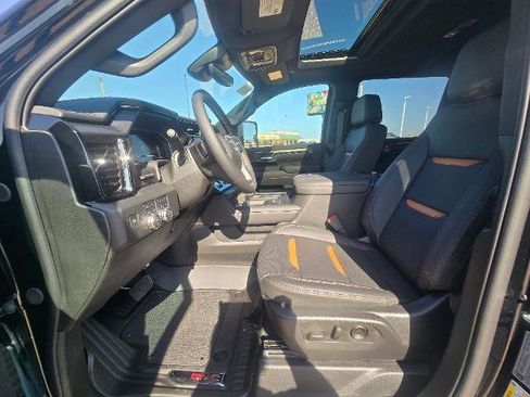 New 2025 GMC Sierra 2500 AT4 w/ AT4 Premium Plus Package image 19