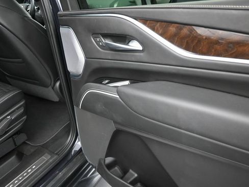 Used 2023 Cadillac Escalade ESV Sport Platinum RWD image 22