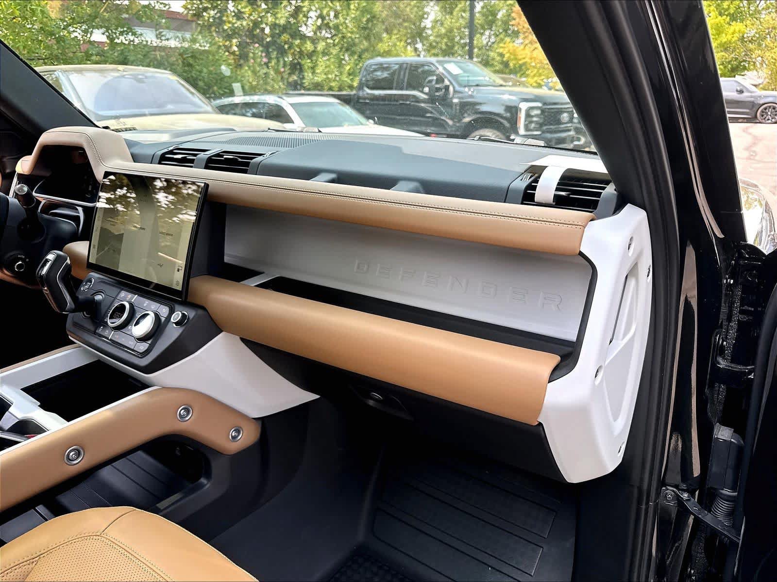 New 2026 Land Rover Defender 130 S AWD/4WD image 28