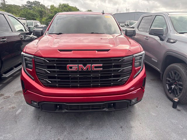 Used 2024 GMC Sierra 1500 Elevation RWD image 2