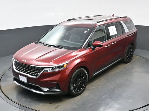 Used 2022 Kia Carnival SX Prestige image 36