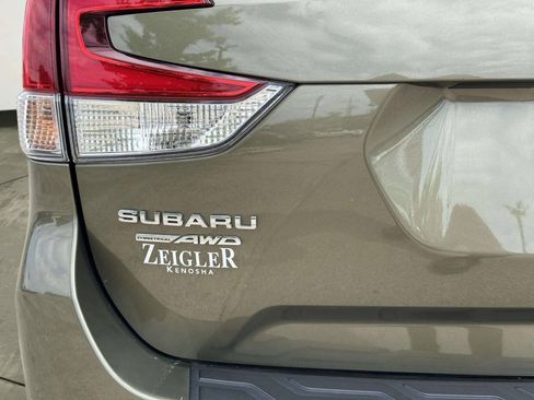 Used 2023 Subaru Forester Premium AWD/4WD image 41