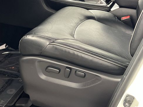 Used 2024 INFINITI QX80 Luxe image 14