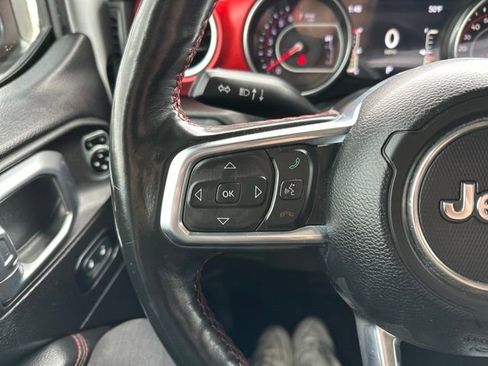 Used 2020 Jeep Gladiator Rubicon AWD/4WD image 24