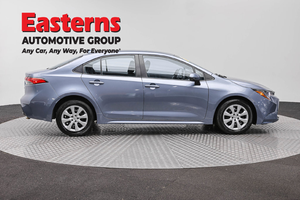Used 2024 Toyota Corolla LE FWD image 6