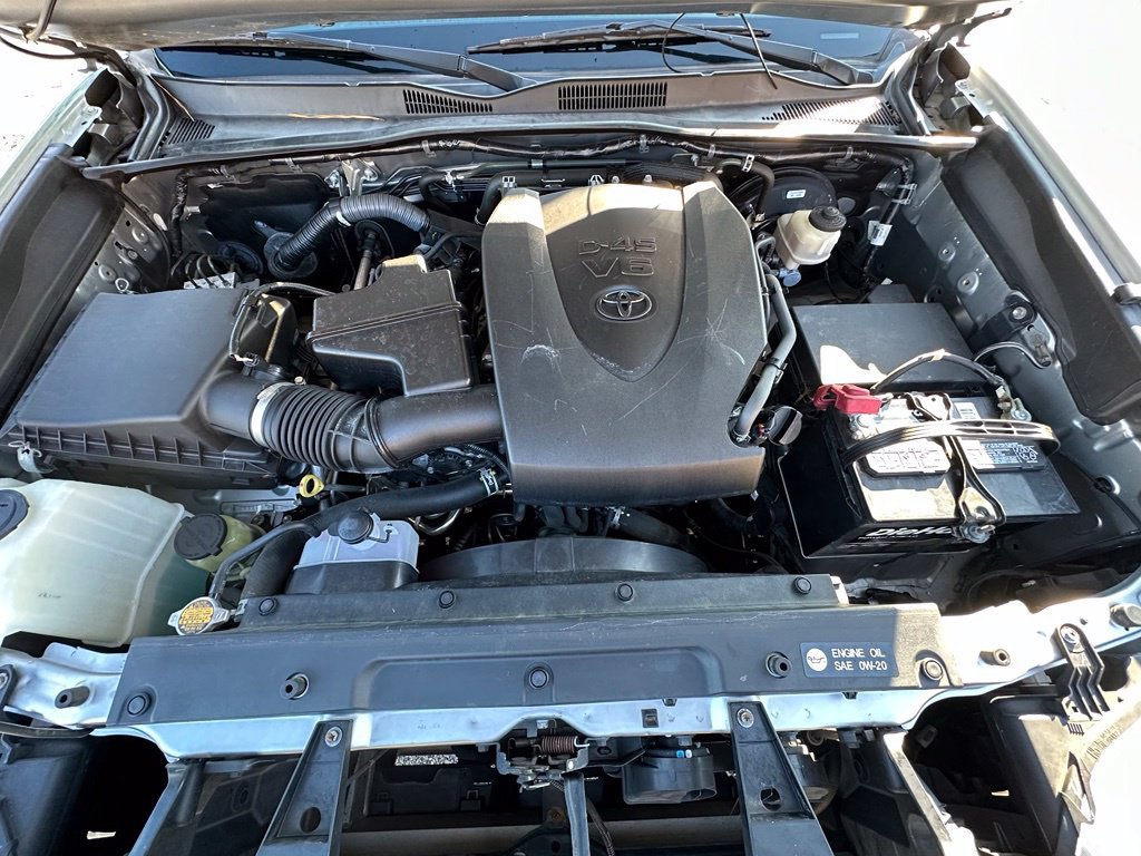 Used 2016 Toyota Tacoma TRD Sport w/ Towing Package RWD image 39
