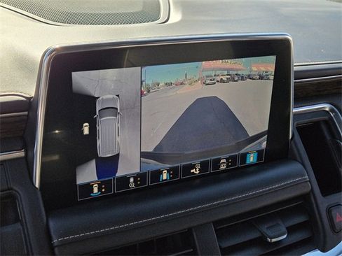 Used 2021 Chevrolet Tahoe Premier w/ Premium Package image 30