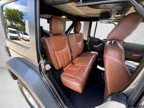 Used 2017 Jeep Wrangler Unlimited Sport w/ Quick Order Package 24S AWD/4WD image 28