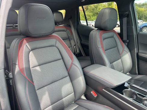 Used 2025 Chevrolet Equinox RS image 56