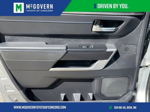 Used 2023 Toyota Tundra Platinum w/ Advanced Package AWD/4WD image 31