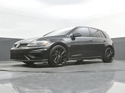 Used 2018 Volkswagen Golf R 4-Door AWD/4WD image 41