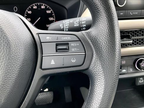 Certified 2025 Honda HR-V LX image 22