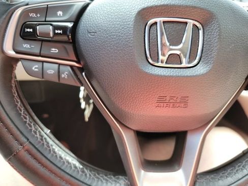 Used 2022 Honda Accord EX-L image 12