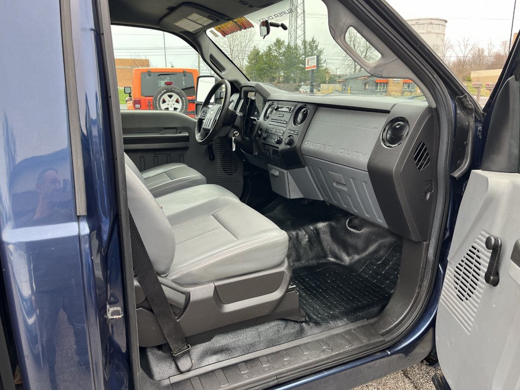Used 2013 Ford F250 XL RWD image 9