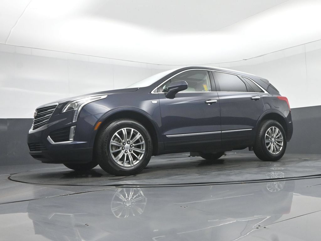 Used 2018 Cadillac XT5 Luxury w/ Driver Awareness Package FWD image 60