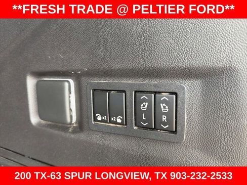 Used 2021 Chevrolet Tahoe Premier RWD image 13