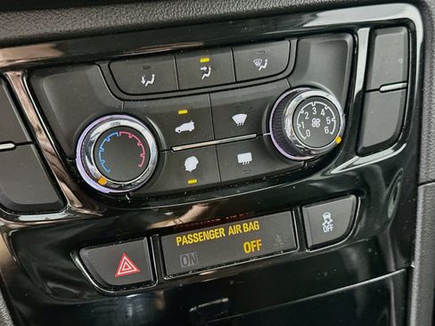 Used 2019 Buick Encore Preferred FWD image 22