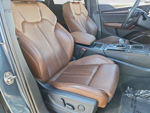 Used 2018 Audi Q5 Prestige AWD/4WD image 21
