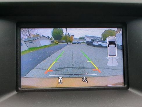 Used 2017 Ford Edge SEL image 24