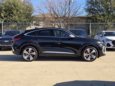 New 2025 Audi SQ5 Prestige image 5