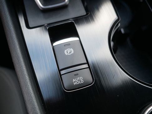 Certified 2023 Nissan Rogue SV AWD/4WD image 32
