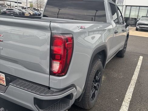 Used 2024 GMC Sierra 1500 Pro w/ Graphite Edition image 8
