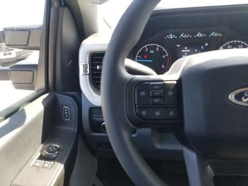New 2025 Ford F550 4x4 Regular Cab Super Duty image 24